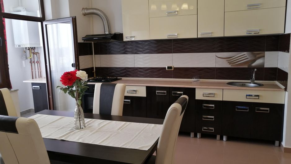 3 Camere bloc nou Coresi - Poză 8