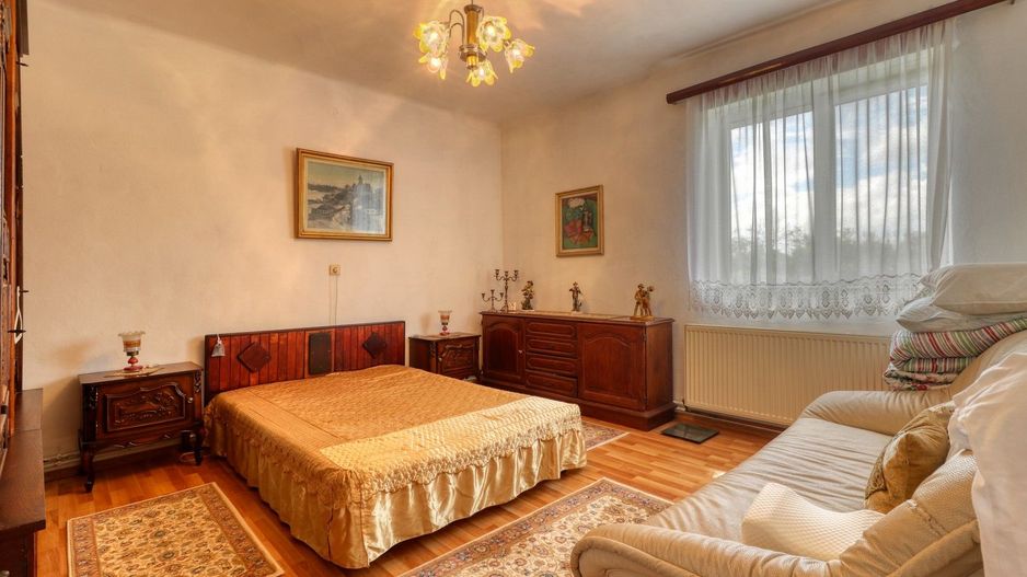 Oportunitate - Casă boierească  de poveste- 7000 mp teren - Poză 44