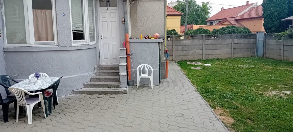 BRASADAS vinde casa cu 3 cam teren 5 ari in zona Piata Mare. - Poză 7