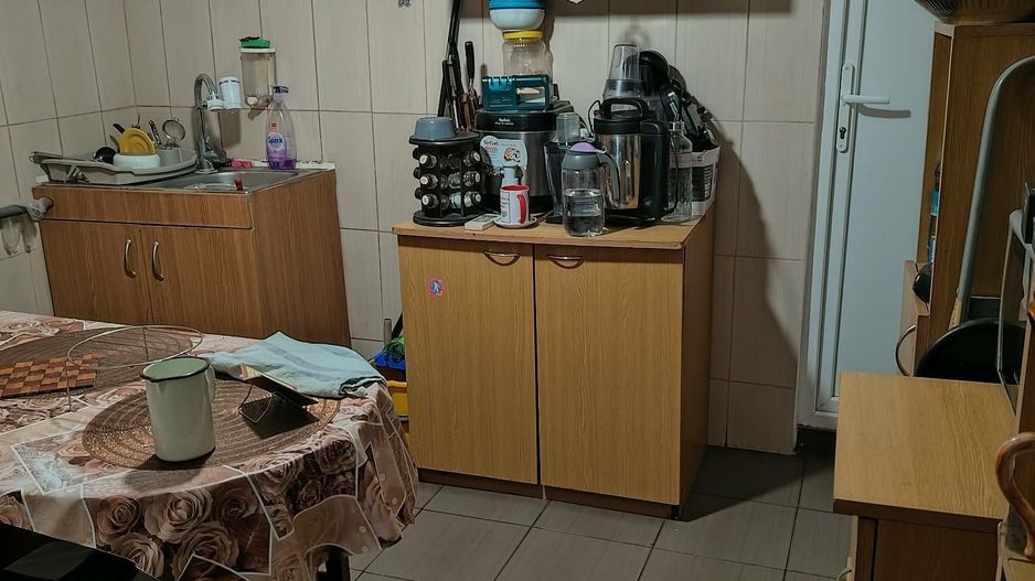 Casă cu 4 camere și teren generos de 2.370 mp – Deta, Strada 1 Mai - Poză 9