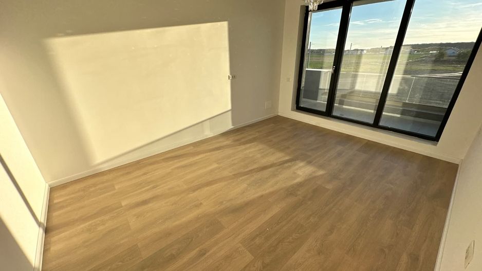 CASE INDIVIDUALE - 6 CAMERE, GARAJ, PANOURI SOLARE, COMISION 0% - Poză 10