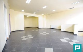 Spațiu comercial Arad, strada Dorobanților 254 mp. - Poză 2