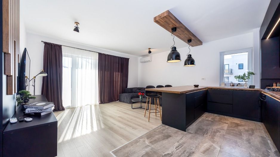 Apartament Alphaville cu vedere superba spre Tampa - Poză 7