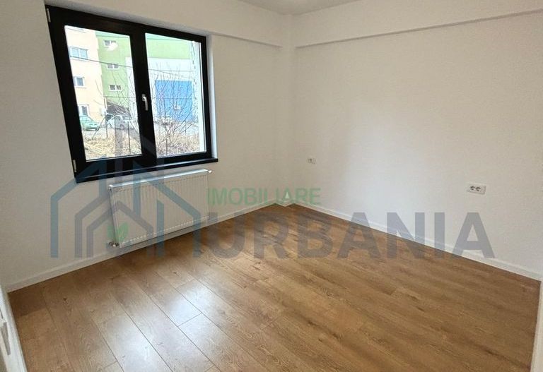 Apartament 3 camere de vanzare Pacurari - Poză 5