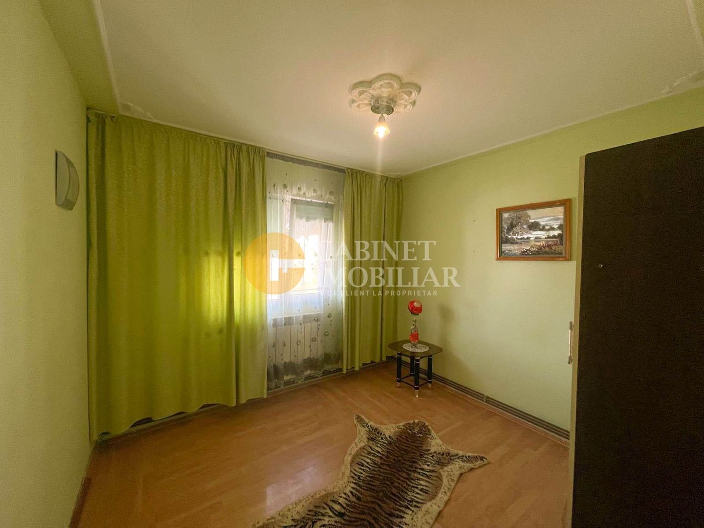 Apartament 3 camere decomandat zona Galata - Poză 2