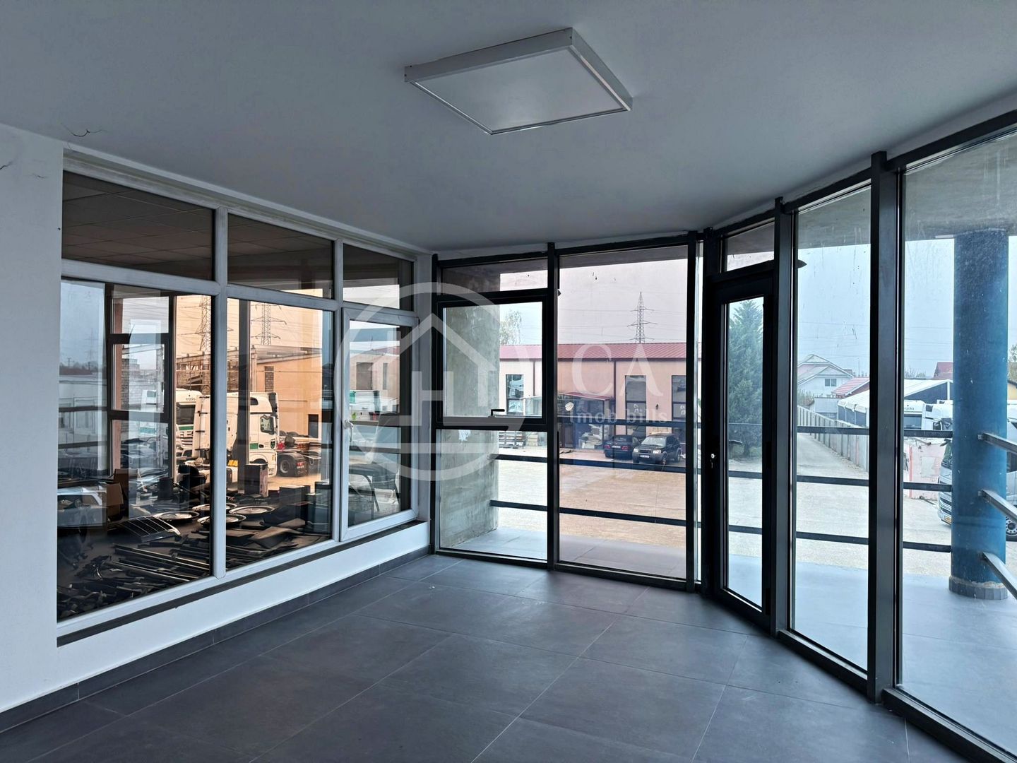 Spațiu comercial de închiriat cu 7 camere în zona Centurii, Oradea - Poză 6