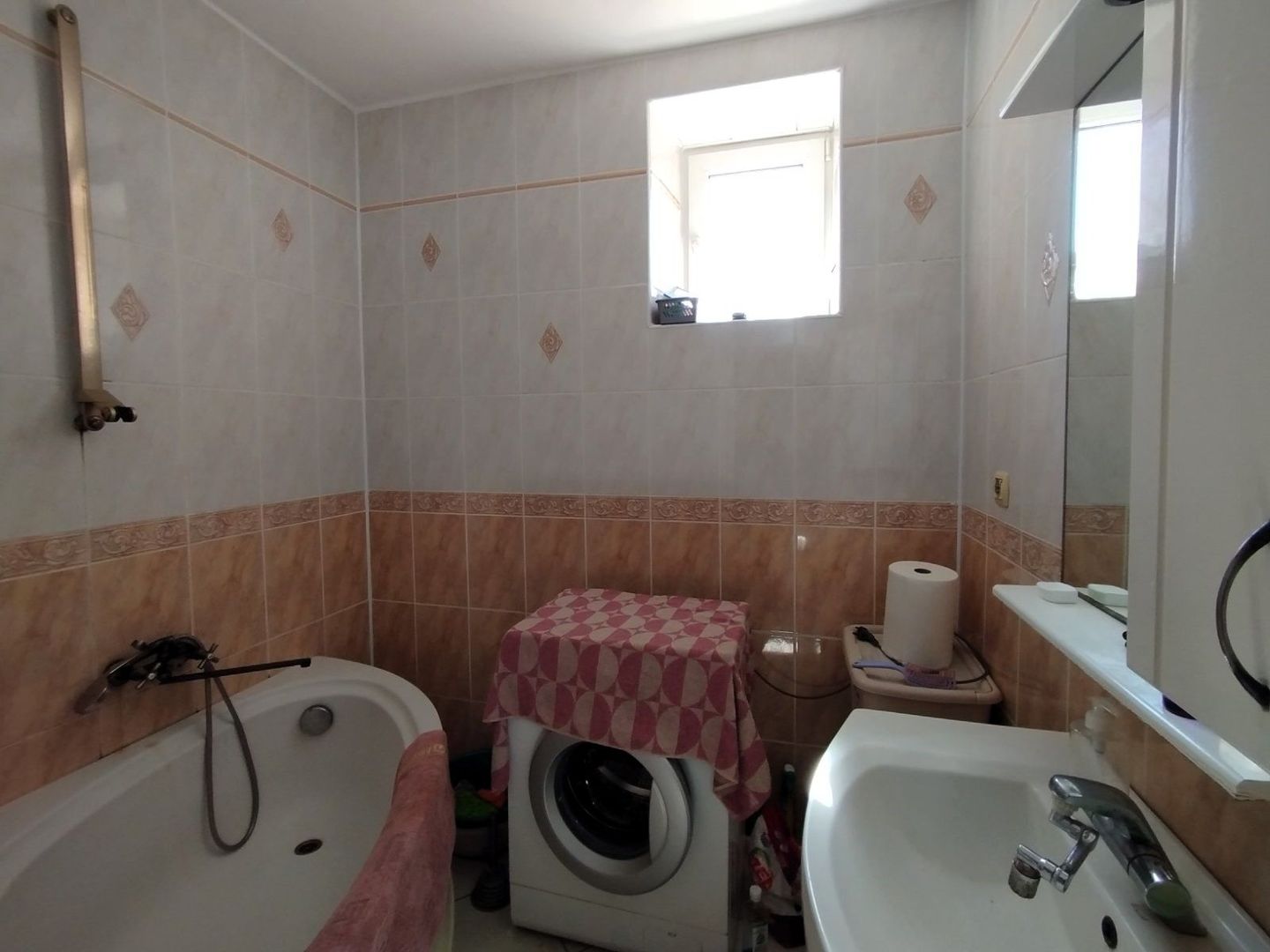 Casă spațioasă cu 2 niveluri | 273 m² Suprafață Totală | 12 ari | 3 dormitoare + living | Anenii Noi – Ruseni - Poză 17