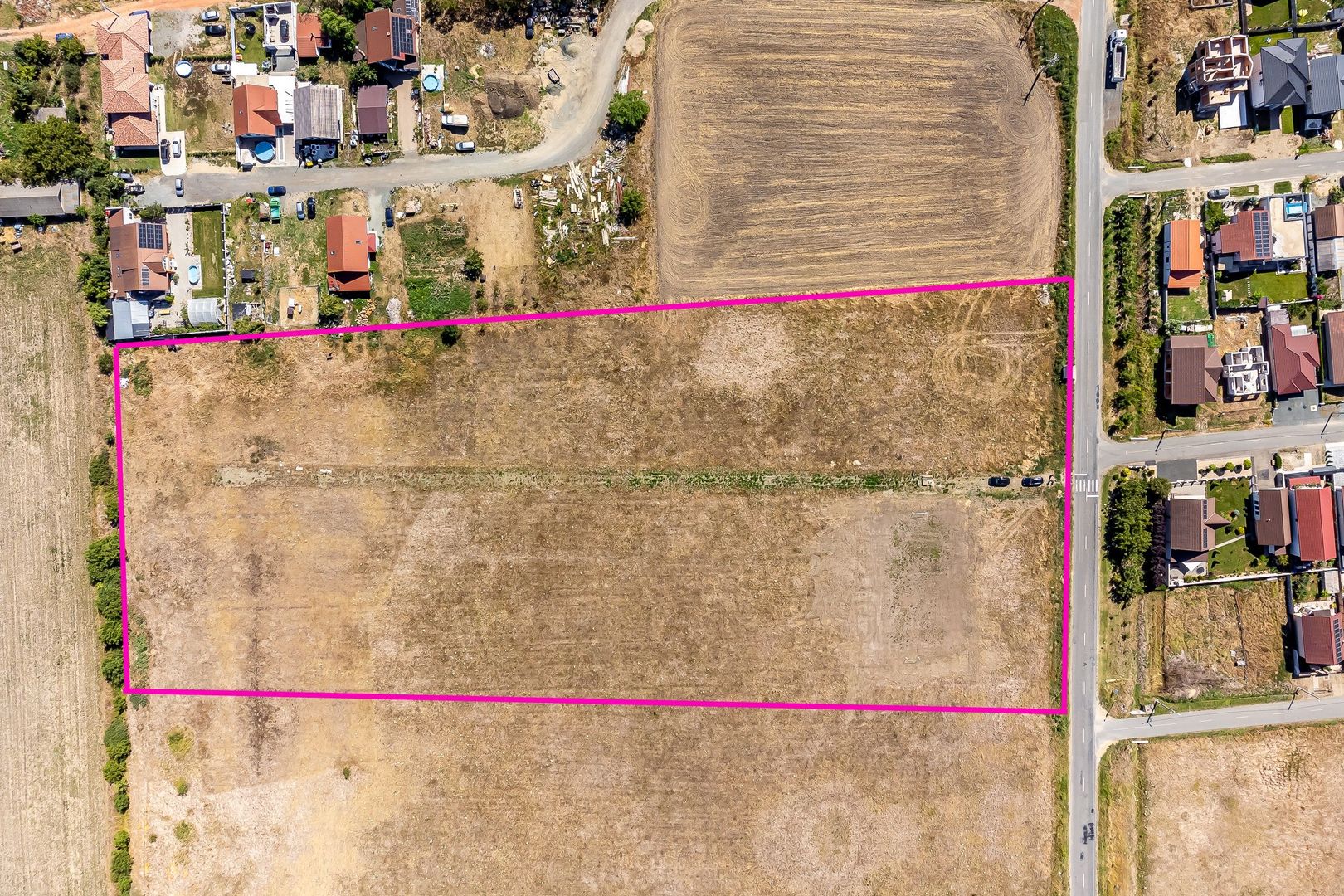 Teren cu PUZ in Livada  Arad, 33 parcele cu acces - Poză 2