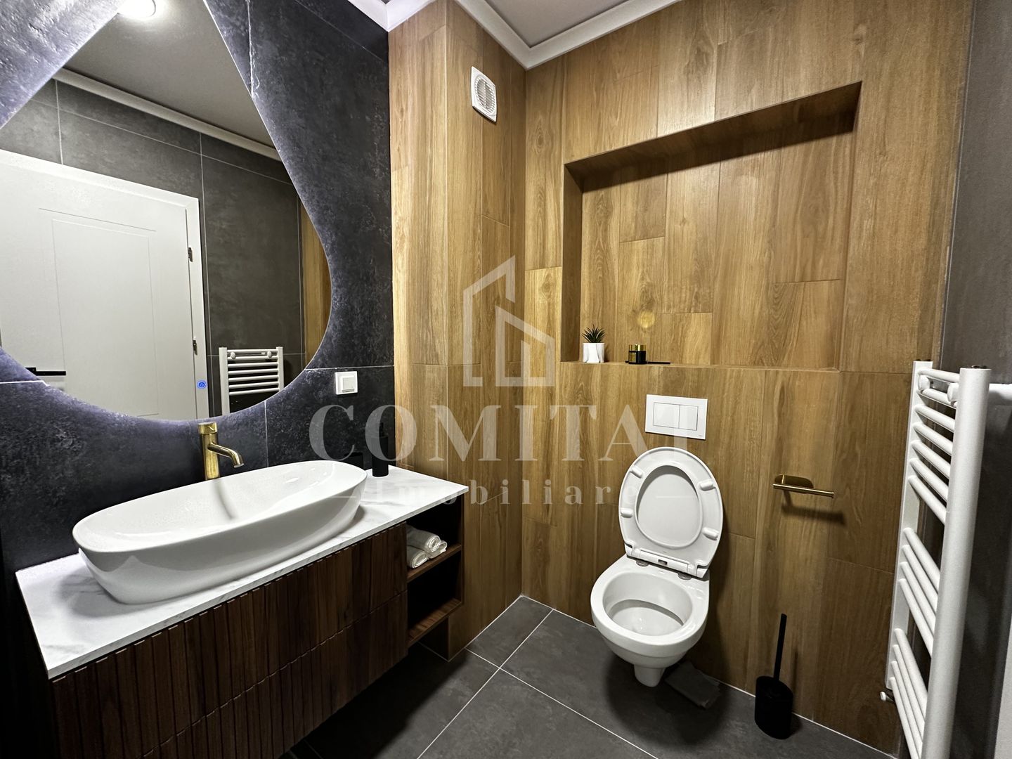 Apartament la cheie | 2 dormitoare | Etaj intermediar | Eroilor - Poză 12