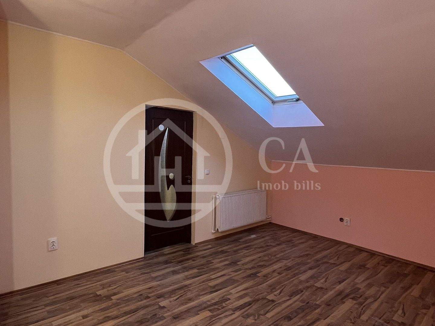 Apartament la casa cu 3 camere de vanzare Ultracentral Oradea - Poză 6