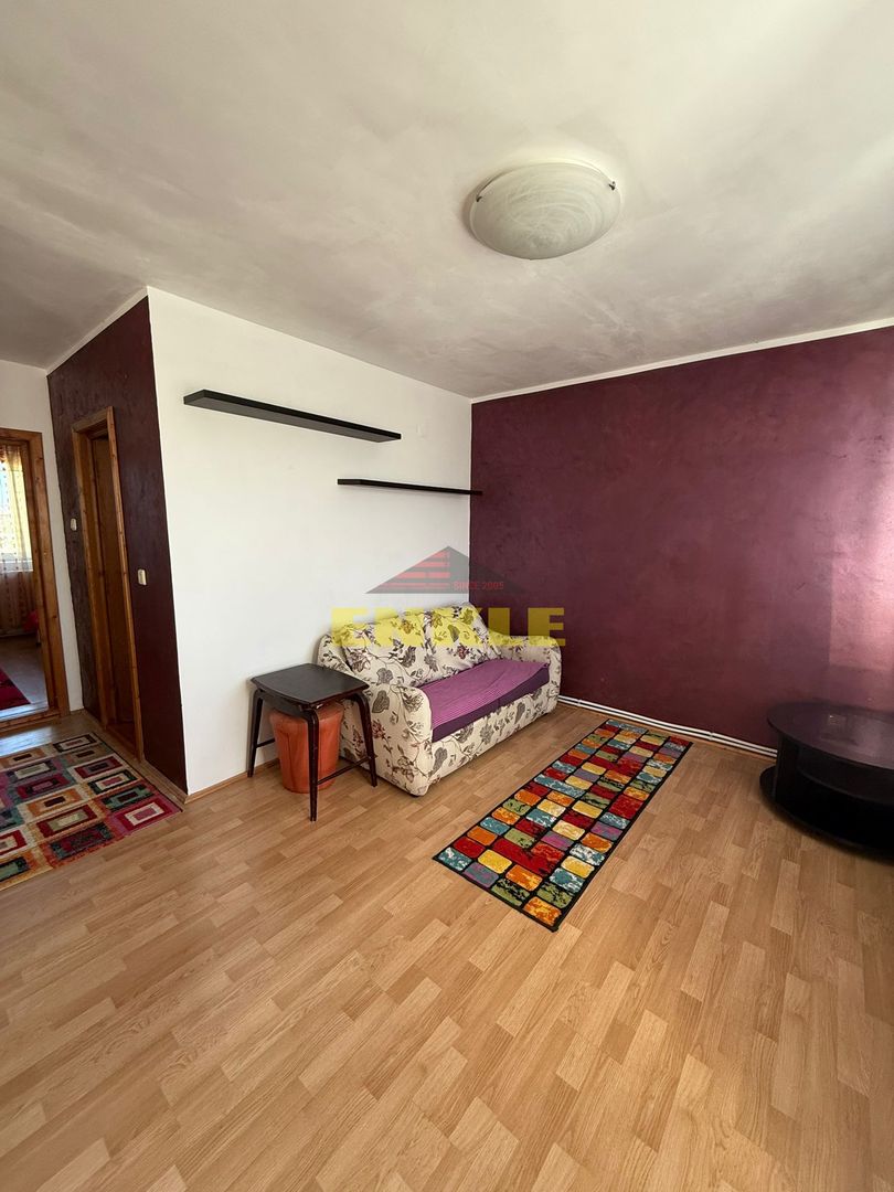 De inchiriat apartament cu 2 camere, zona Bucovina. - Poză 1
