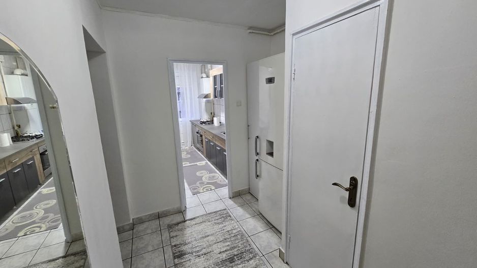 AP. 2 CAMERE MILITARI, CENTRALA, BUCATARIE INCHISA, METROU 5 MINUTE - Poză 13