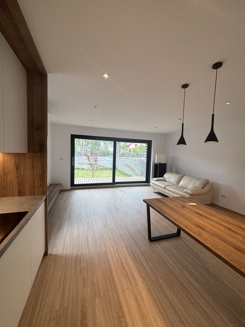 Minimalist în Timișoara - Poză 33