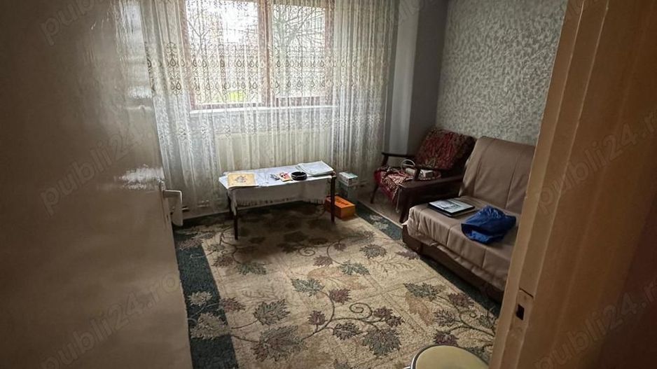 Ag BRASADAS vinde apt 3 camere Micro 16 etj.1 decomandat - Poză 5