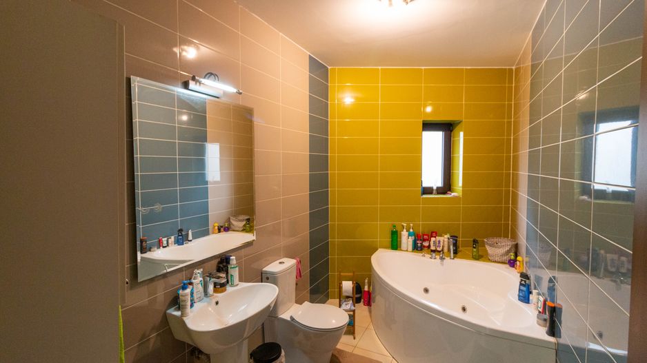 Casa moderna cu garaj de vanzare Popesti Leordeni - Poză 14