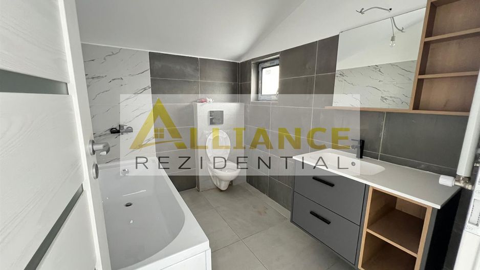 Casa Individuala P+M - 4 camere - Pompa de Caldura-Panouri Solare - Poză 19