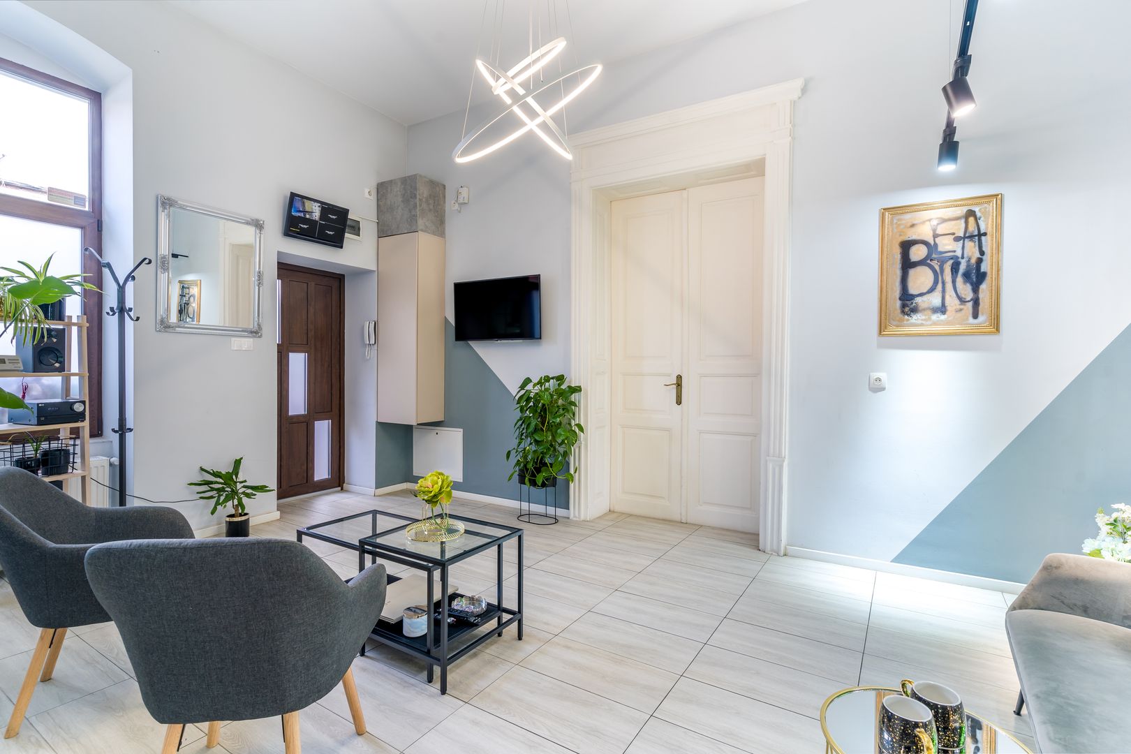 Ultracentral! Apartament renovat complet, in cladire istorica - Poză 14