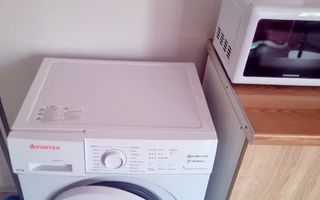 De inchiriat - apartament cu 3 camere în zona Gara - Centrul orașului - Poză 12