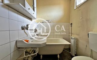 Apartament de vânzare cu 3 camere în zona Velența, Oradea - Poză 8