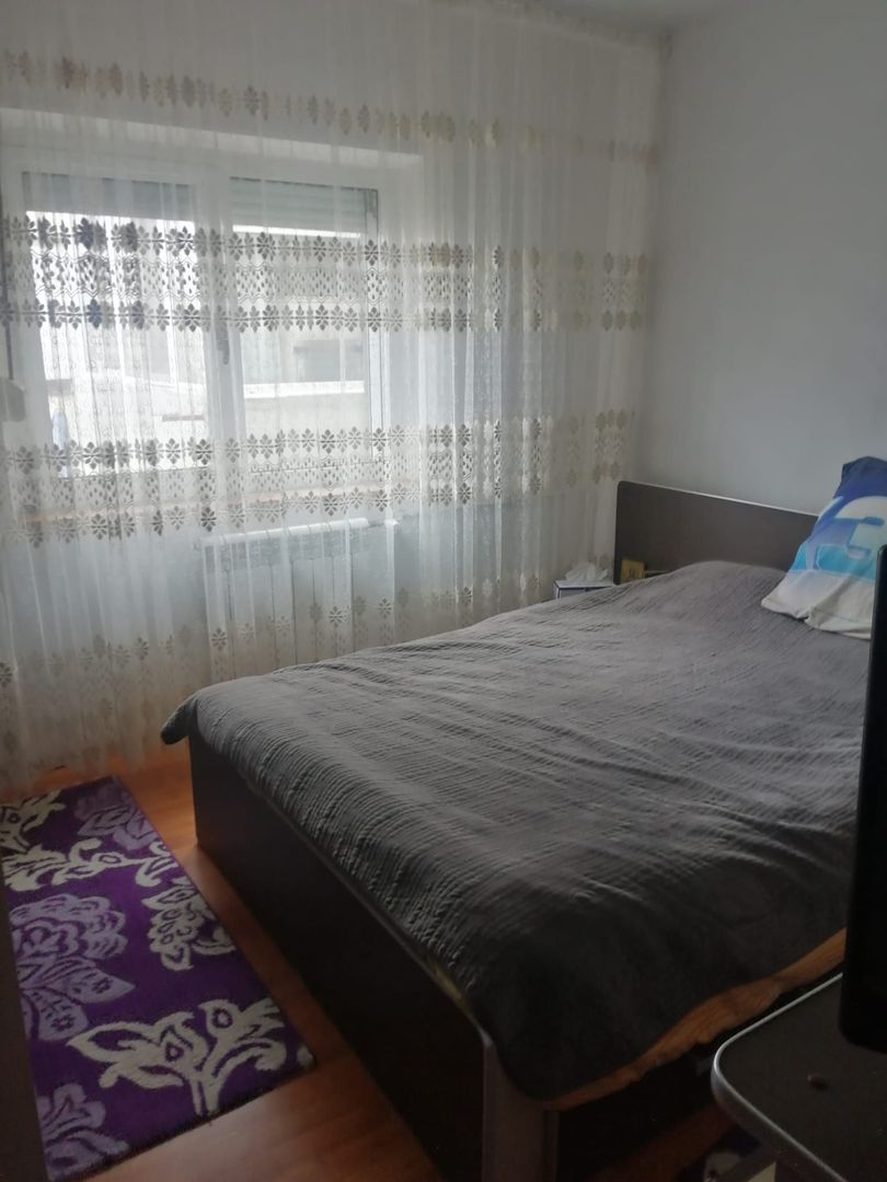 ofer spre vanzare  2 camere ,zona Independetei - Poză 3