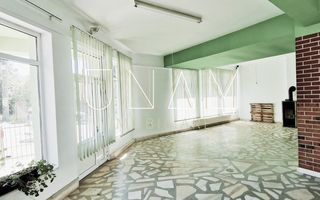 O proprietate Multiple Posibilități VANZARE sau INCHIRIERE - Poză 13