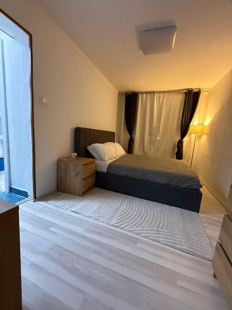 BRASADAS vinde garsonieră in Micro 14 Neajlov etaj 1/4 confort 1. - Poză 1