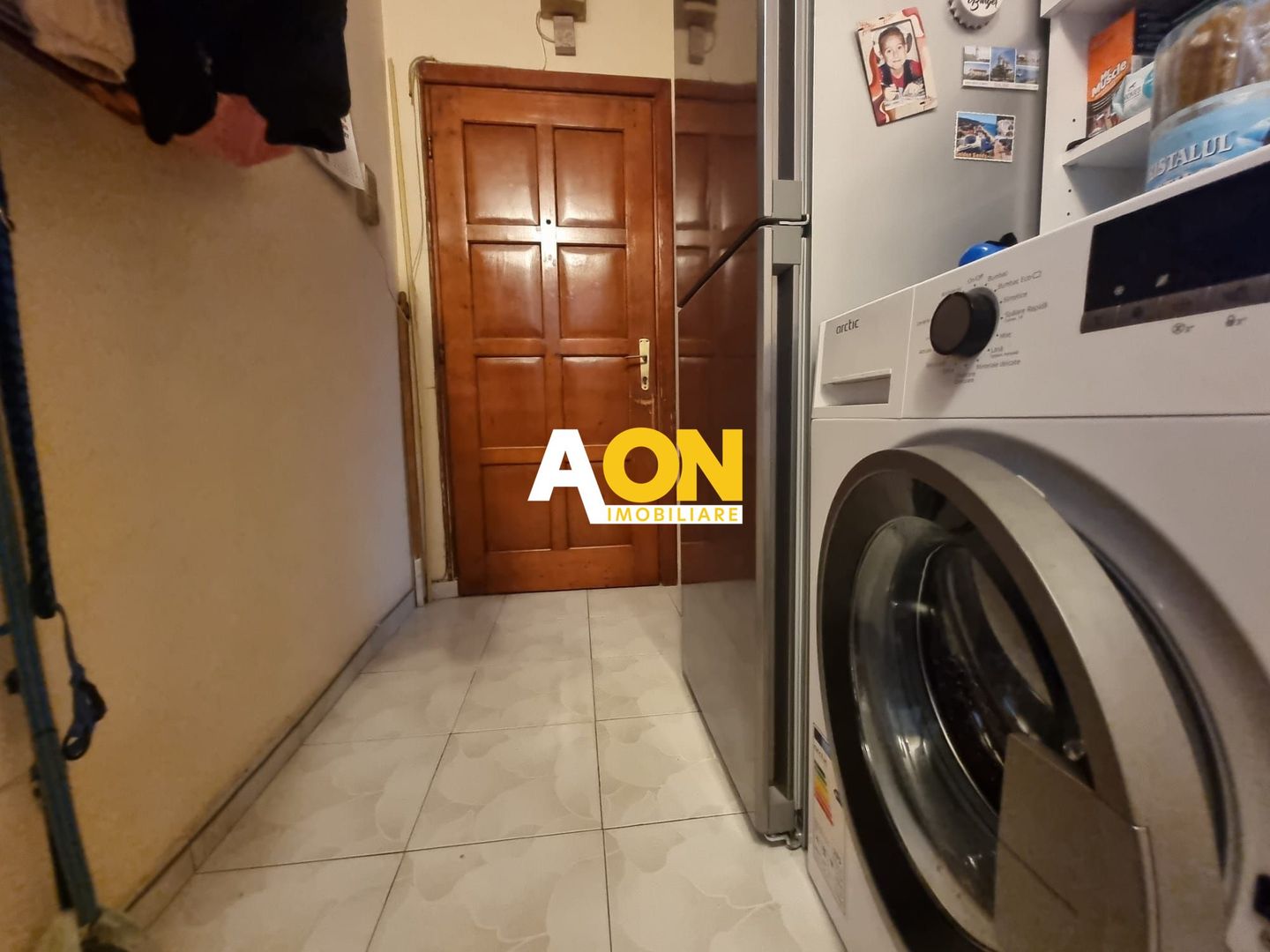 Apartament 2 camere, parter inalt Cetate - Poză 3