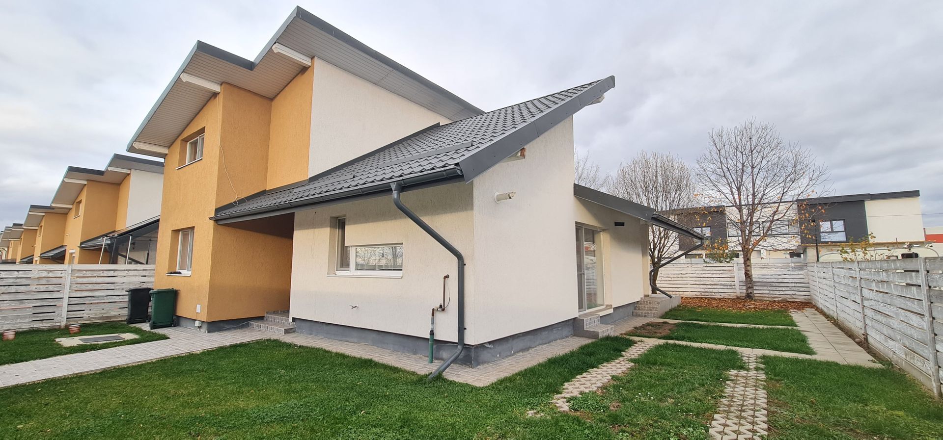Casa 3 dormitoare mobilata utilata modern Cartier Izvor - Poză 3