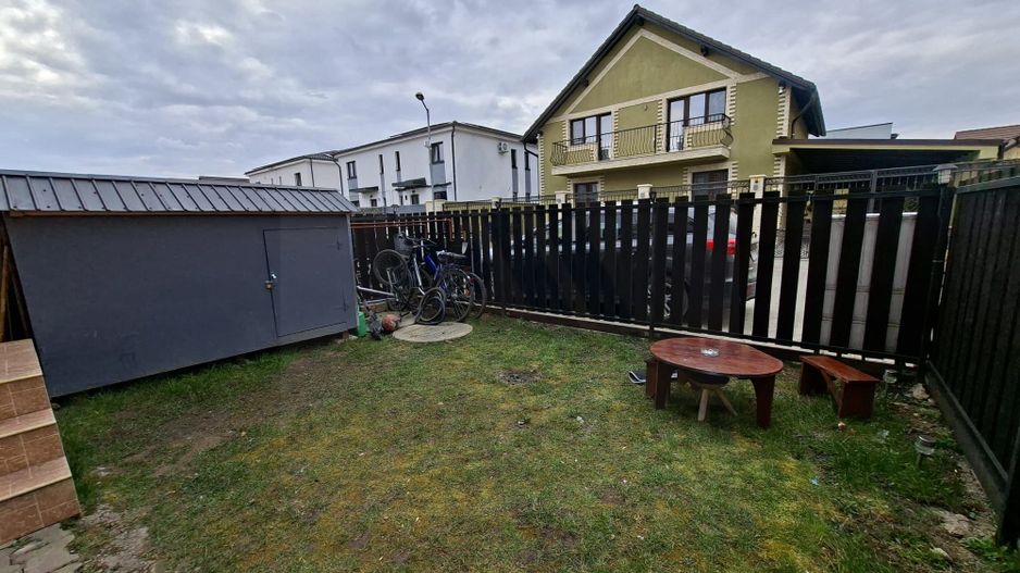 Casa moderna 4 camere 2 bai curte si parcare privata in Arhitectilor - Poză 10