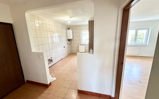 Apartament cu 3 camere, 2 băi în Manastur, zona Brates! - Poză 4