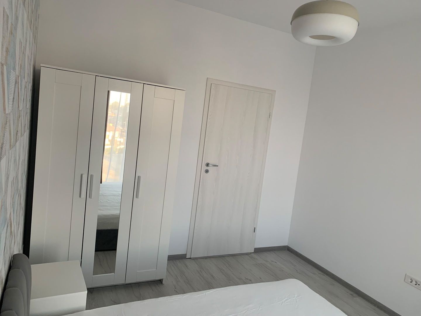 AP. 2 CAMERE- APARATORI, CENTRALA, METROU 6 MIN, MASINA DE SPALAT VASE - Poză 4