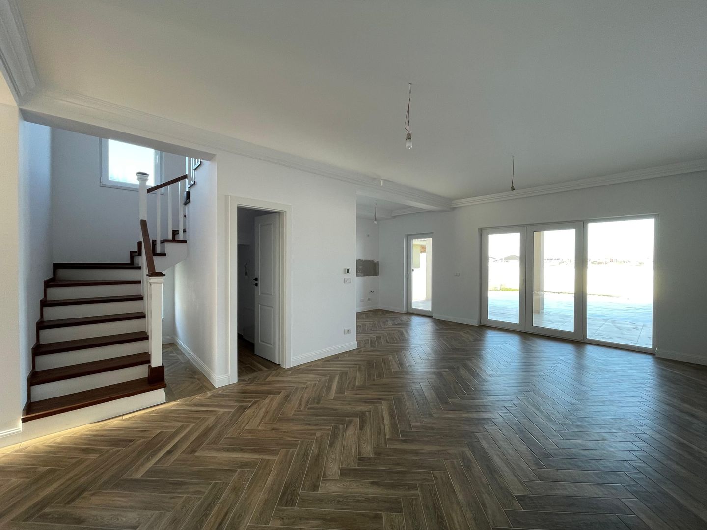 Duplex - 5 camere -toate utilitatile - Mosnita Noua - Urseni - Poză 2