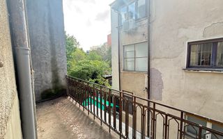 Eleganta, stil si mult potential intr-un apartament interbelic de 3 camere - Poză 11