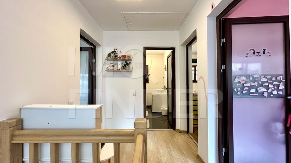 Casă spațioasă  – Florești , 131 mp utili, 220 mp teren - Poză 15