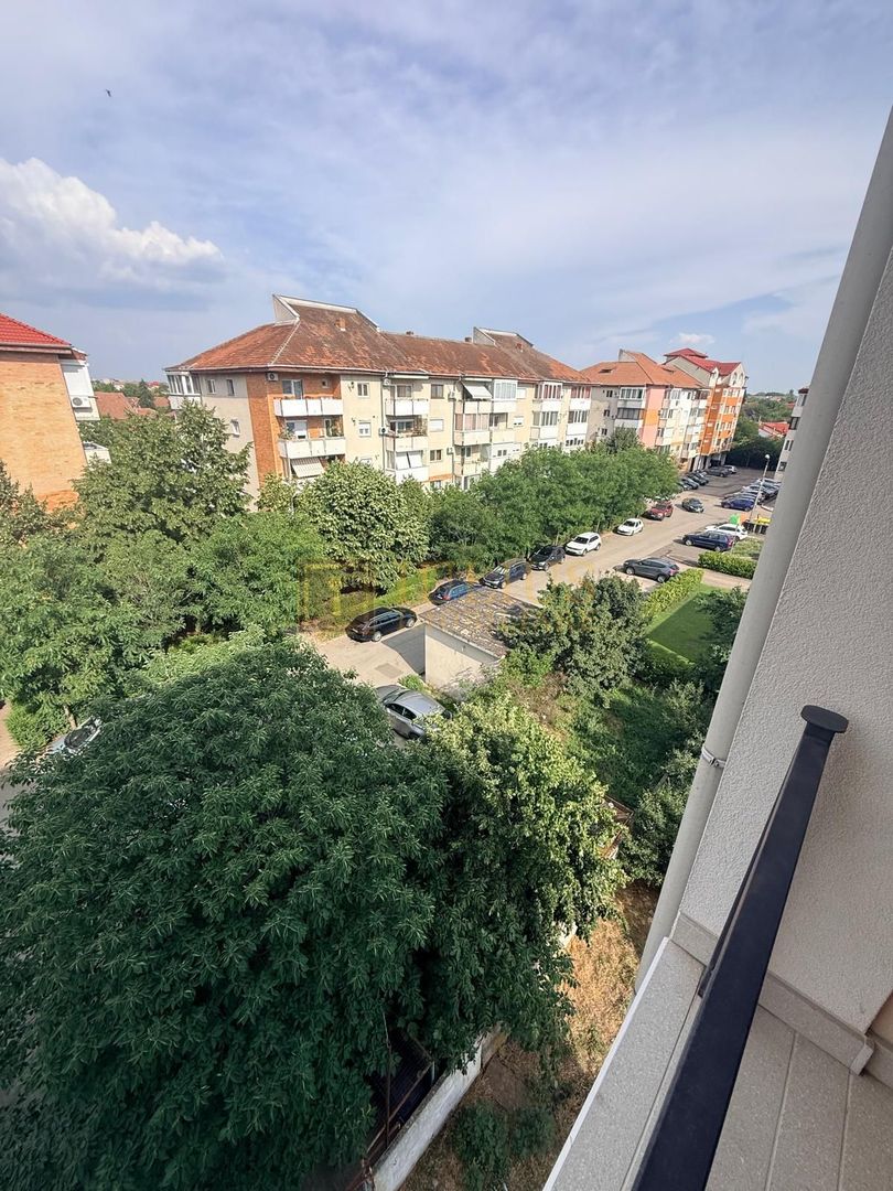2 camere| loc de parcare cu bariera| apartament frumos| balcon deschis| - Poză 11