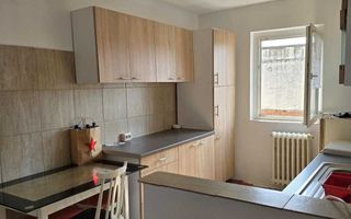 Apartament cu 2 camere  zona Olimpia - Poză 3