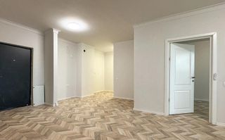 Apartament 3 camere | zona Intre Lacuri | Comision 0% - Poză 2