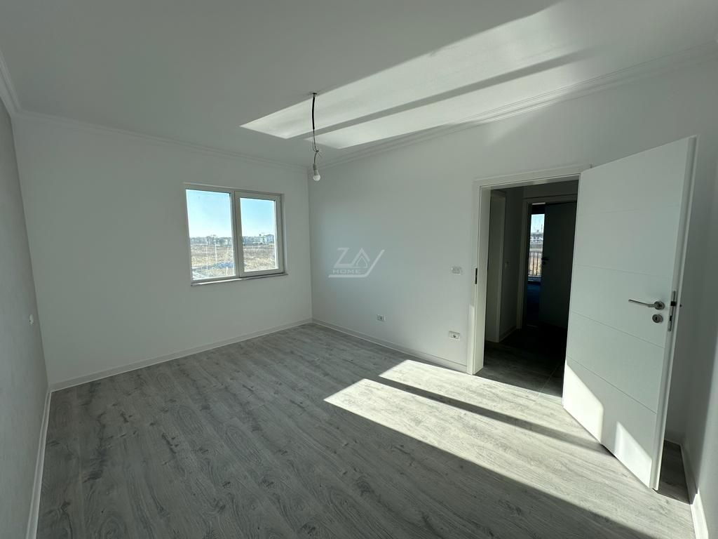 Asfalt. Loc de parcare. Etaj 1. - Poză 6