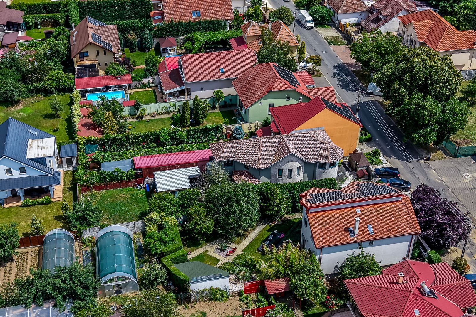 Vilă P+1 | Zona Subcetate | bazin, sală, pista biciclete în vecinătate - Poză 11