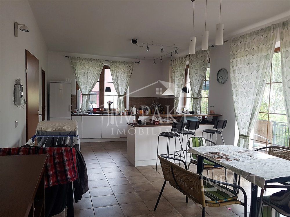 Imobil 500 mp pe teren 2023 mp – ideal pentru clinica sau investitie! - Poză 8