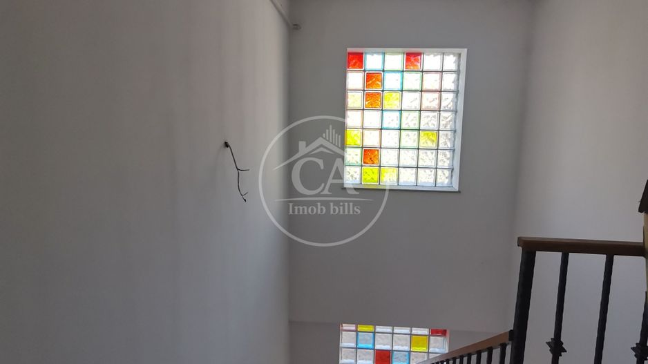Casa de închiriat cu 7 camere în zona Dimitrie Cantemir, Oradea - Poză 16
