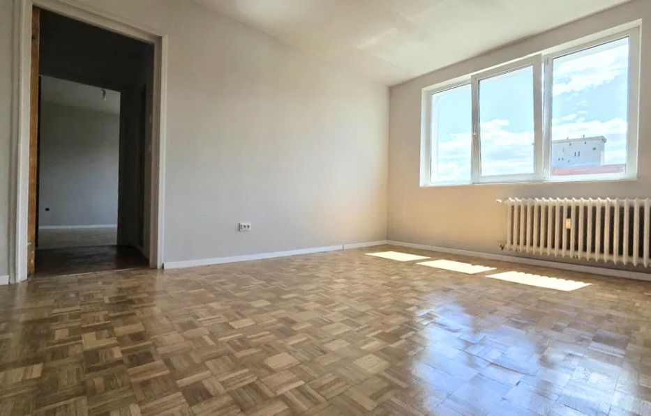 Vedere Panoramică spre Munți 2 Camere Sud Etaj 7/8 zona Garii Victoriei - Poză 5