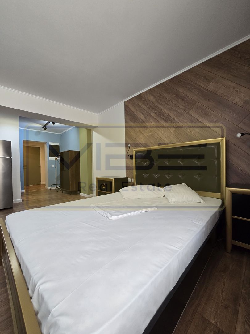 Studio 40mp - Lux Copou - Parcare inclusa ! - Poză 1