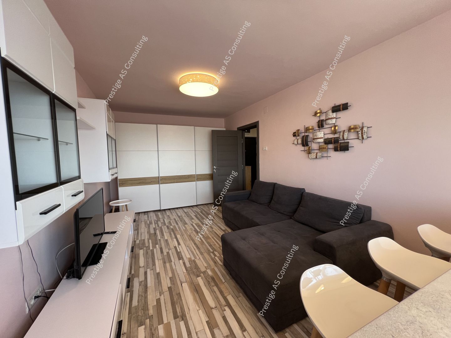 Apartament Decomandat 3 Camere | Etaj 10 | Centru de Afaceri-Olimpia - Poză 4