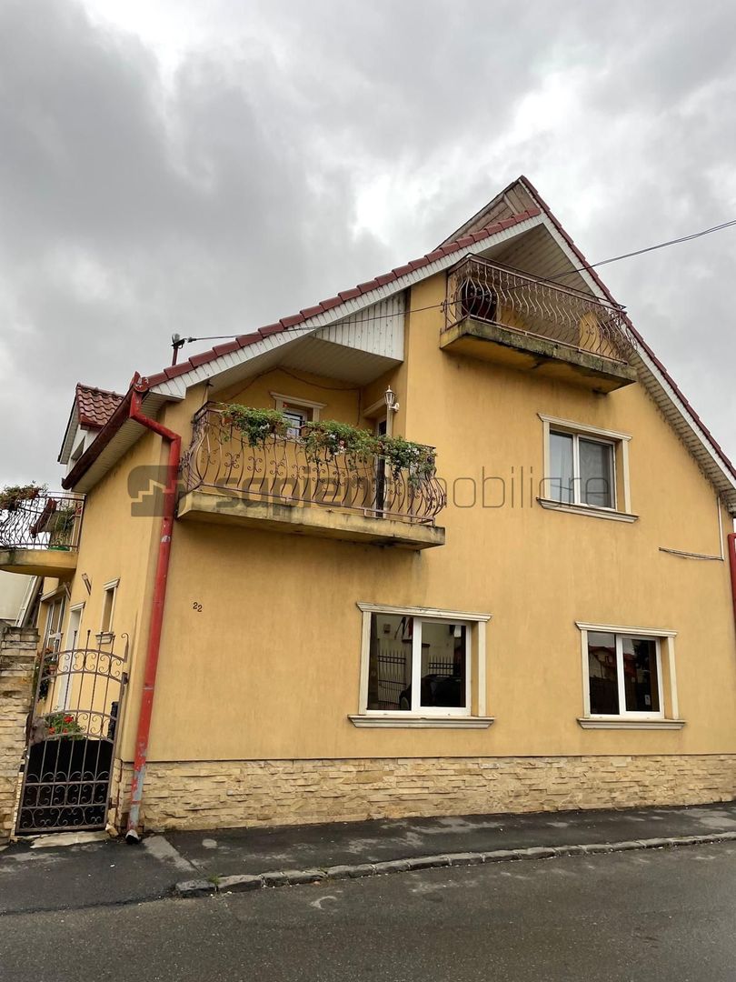 CASA PIATA CETATII - Poză 1