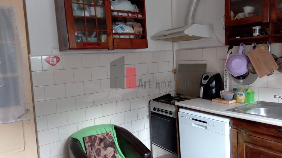 Apartament de vanzare in Vila Ploiesti zona Eroilor - Poză 6