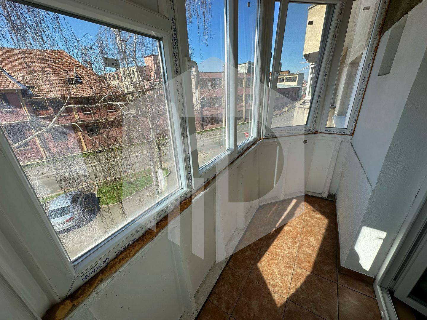 Apartament - 2 Camere - Decomandat - str. Abatorului - Pivnita - Poză 6