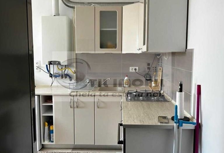 Apartament 3 camere decomandat mobilat Valea Lupului 85000 euro - Poză 6