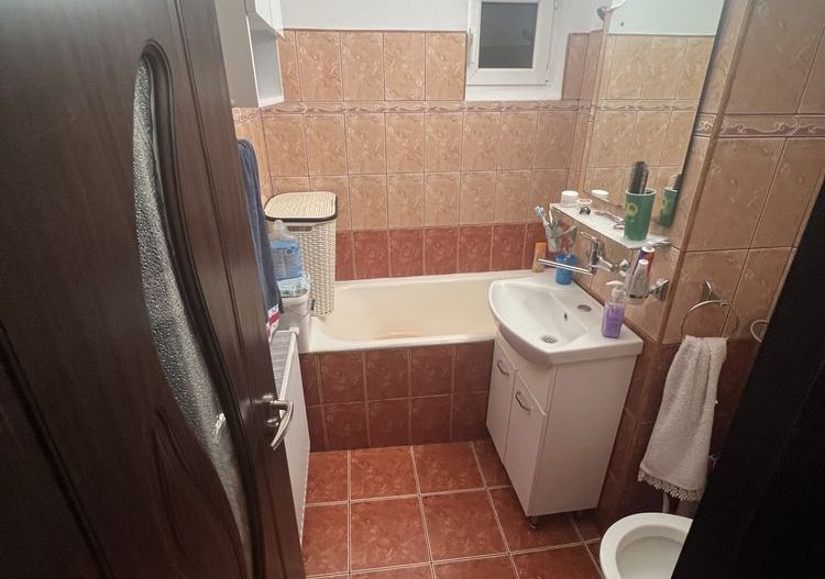 Vind apartament 3 camere M 16 - Poză 7