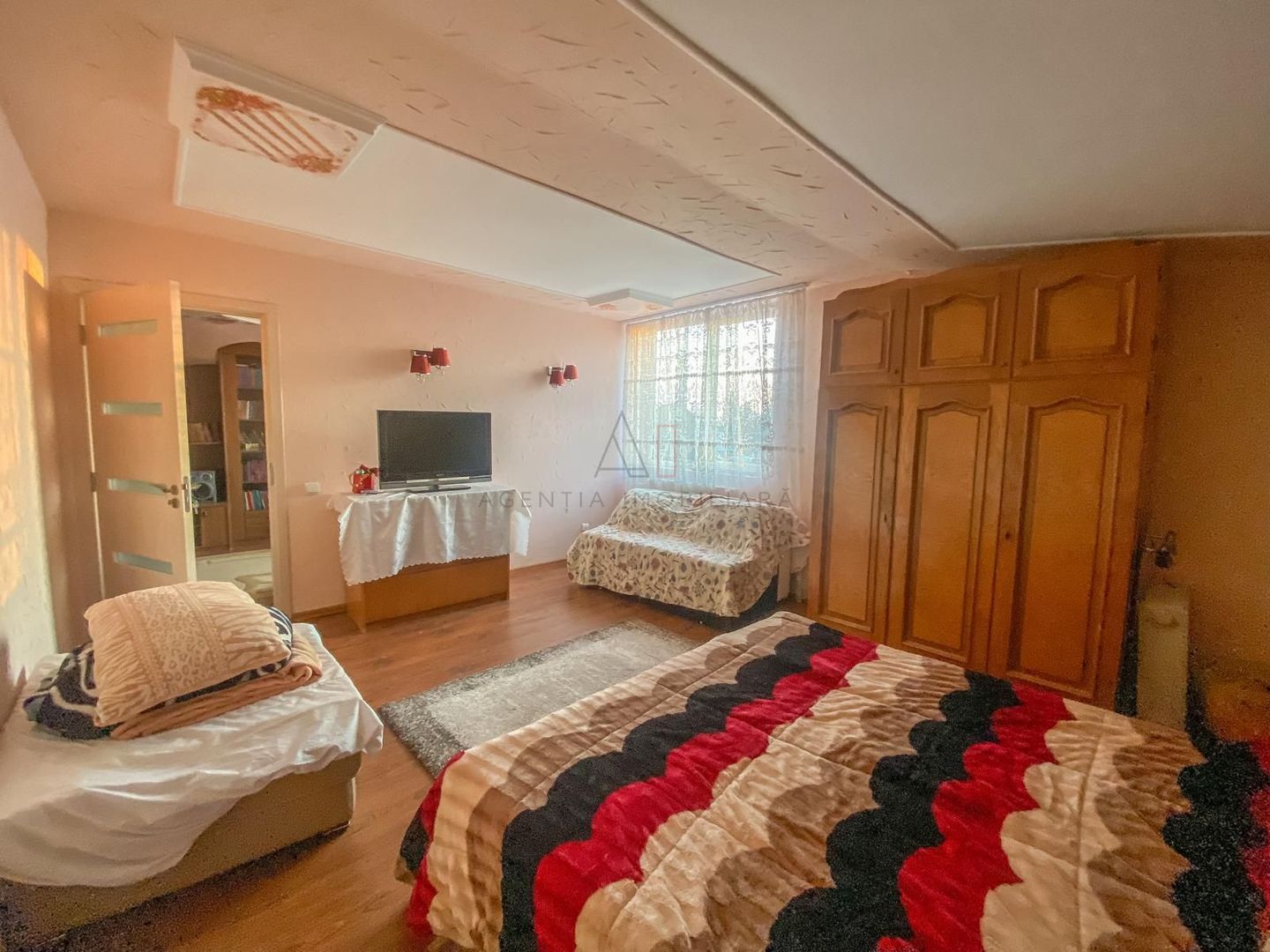 Casa 5 camere | Aer curat si confort la doar 30 de min de Bucuresti - Poză 18